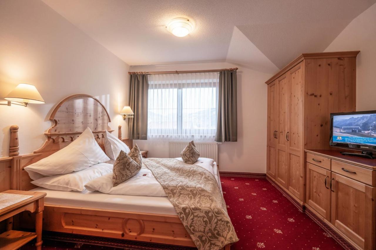 Ederfeld 4*