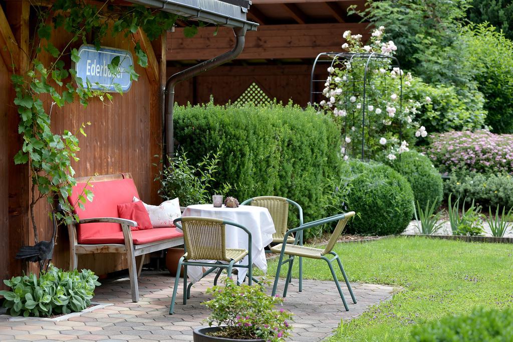 Ederfeld Aparthotel 4*