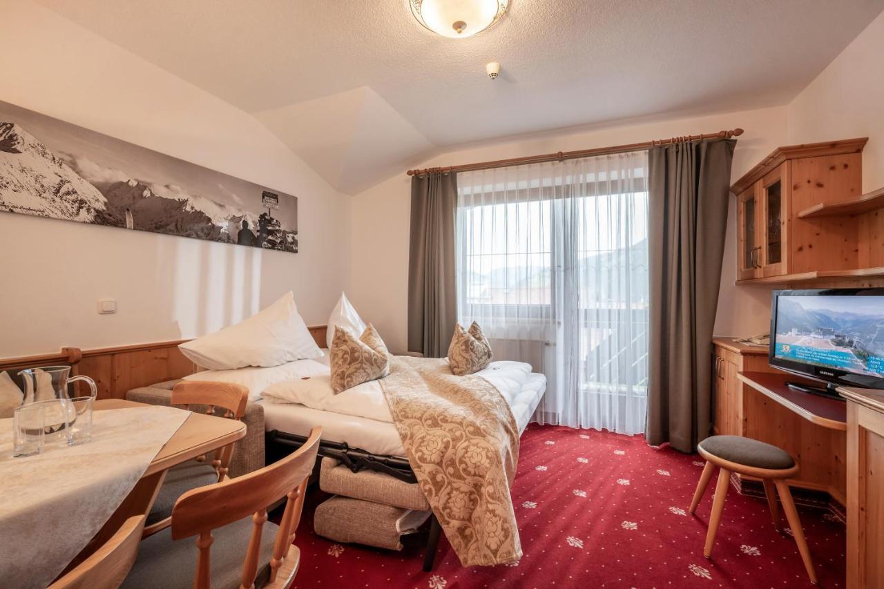 Ederfeld Aparthotel 4*